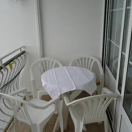 Apartment Two-bedroom In Barbat Vii *