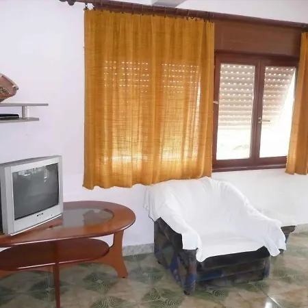 Apartment Two-bedroom In Barbat Vii *